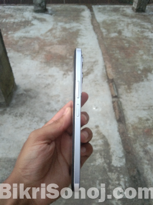 ViVo Y19S